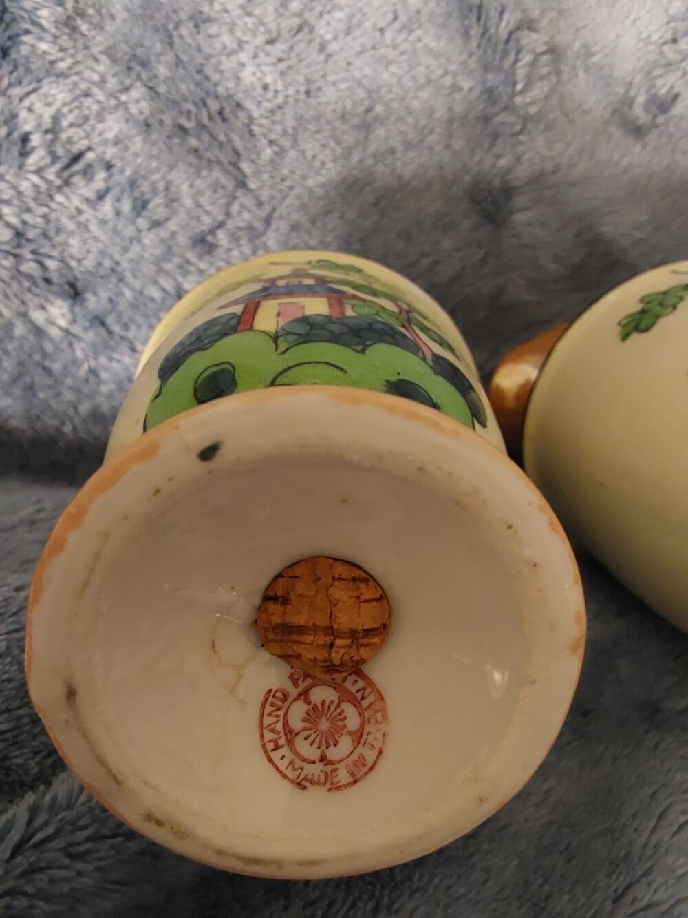 Made in Japan Hand Painted Vintage Lusterware Sugar Shaker and Creamer Set - Picture 10 of 16